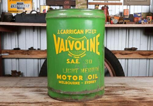 VALVOLINE: A circa 1960s five imperial gallon "Valvoline SAE&nbsp;light Medium " oil drum