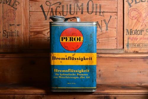 PEROL: An original "Perol" ten kilogram oil tin in both&nbsp;French and German