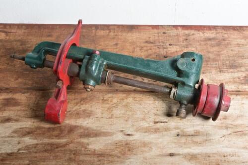 SHEEP SHEARING: A vintage cast iron pulley attachment believed to be used for sheep shearing, 54cm long