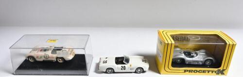 RACING DIECAST: Three 1:43 scale racing diecast models. PROGETTO K MASERATI BIRDCAGE 1961 (020), TOP MODEL Collection Jaguar C-Type in 'CARRO MEXICO' livery & vitesse Ferrari 250 GT Spyder California