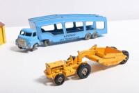 MATCHBOX: Six Matchbox models. M1 Caterpillar Earth Mover, Aveling and Porter Road-Roller, Accessory Pack No.3 "MATCHBOX GARAGE" models & accessory - 3