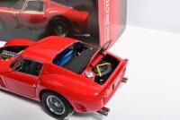 FERRARI: A 1:18 scale Kyosho Ferrari 250 GTO (No.08431R) - 5