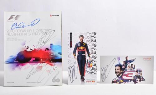 RICCIARDO: A small collection of Daniel Ricciardo items. '2010 FORMULA 1 QANTAS AUSTRALIAN GRAND PRIX' Official Programme & Red Bull Team Cards. Daniel Ricciardo signatures