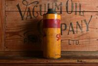 SHELL: A circa 1930/40s Australian "Shell" one imperial quart oil tin, marked to base Dominion Can Melb - 4