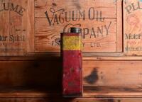 SHELL: A circa 1930/40s Australian "Shell Single Motor Oil SAE 30" one imperial gallon oil tin with embossed top - 2