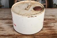 SHELL: An Australian circa 1960s "Shell Handy Can" two gallon tin, with embossed lid - 2