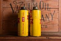 SHELL: Two "Shell 2T Two Stroke Oil" tin, one circa 1950s one imperial quart with no lid and one circa 1960s one quart - 2