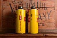 SHELL: Two "Shell 2T Two Stroke Oil" tin, one circa 1950s one imperial quart with no lid and one circa 1960s one quart - 4