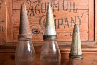 MOBIL: An imperial pint and two imperial quart oil bottles with circa 1950s "Mobiloil" tin pourers - 7