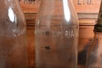 MOBIL: An imperial pint and two imperial quart oil bottles with circa 1950s "Mobiloil" tin pourers - 9