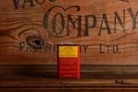 SHELL: A circa 1960s "Shell Lighter Fluid" four fluid ounce oil tin - 3