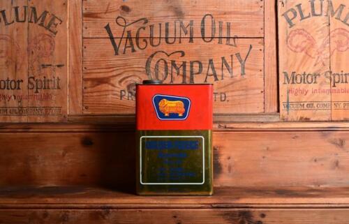 GOLDEN FLEECE: A circa 1970s "Golden Fleece Supreme Motor Oil" one gallon tin