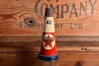 TEXACO: A mid 20th century "Texaco" embossed one pint oil bottle, with original mid 20th century "Texaco 40" tin pourer and dust cover, with rivet air hole - 3
