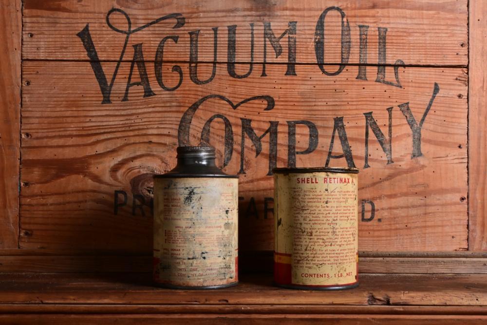 SHELL: Two Shell tins including a Retinax A 1 pound grease tin