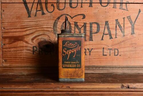 LISTER: An Australian "Lister Sepoyle Separator Oil" one pint tin with pourer