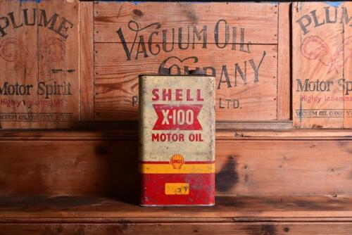 SHELL: A circa 1950s Australian one gallon Shell X-100 motor oil tin
