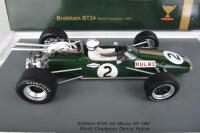 HULME: Denny Hulme's 1967 Repco Brabham BT24 1:18 scale Spark model - 3