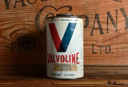 VALVOLINE: A 1960/70s Australian "Valvoline XLD HD Motor Oil SAE 20W 50" one quart oil tin with contents