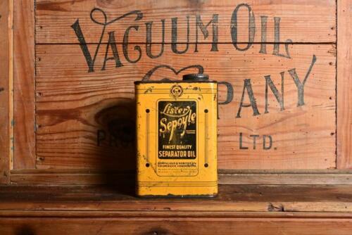 LISTER: An Australian quarter gallon Lister Sepoyle separator oil tin