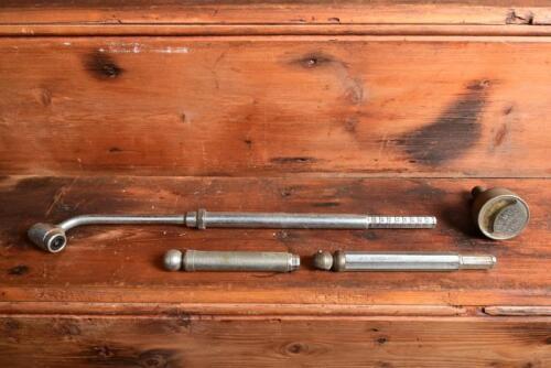 TYRE GAUGE: Four various sized tyre pressure gauges, three slider form the other by Globe MGG.CC USA