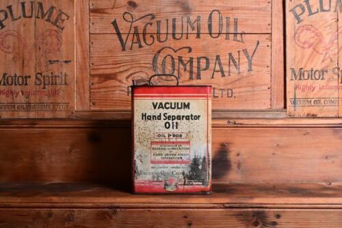 VACUUM OIL CO: A circa 1940s "Vacuum Hand Separator Oil" one imperial gallon tin