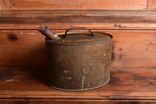 LAUREL: A early embossed Laurel Kerosene oil tin, with embossing to 3 sides, stamped to 'J. MARSH & SONS, MELBOURNE'