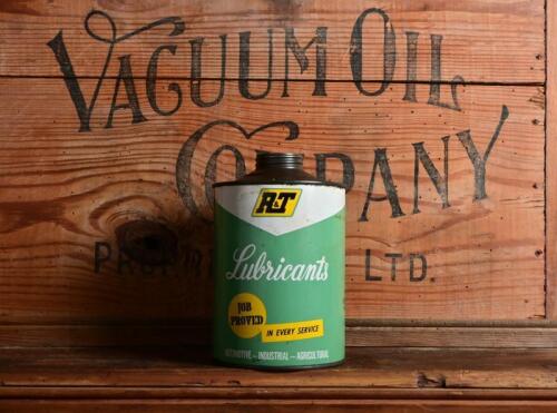 RAMSAY & TREGANOWAN: A one quart 'Sunlube gear oil' by R & T , La Trobe Street Melbourne, lacking cap