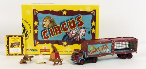 ERF: A NOS 1:50 scale Corgi ERF KV & Circus Trailer die-cast model with Cage, Lions, tigers, pedestal & trainer limited edition with numbered Certificate