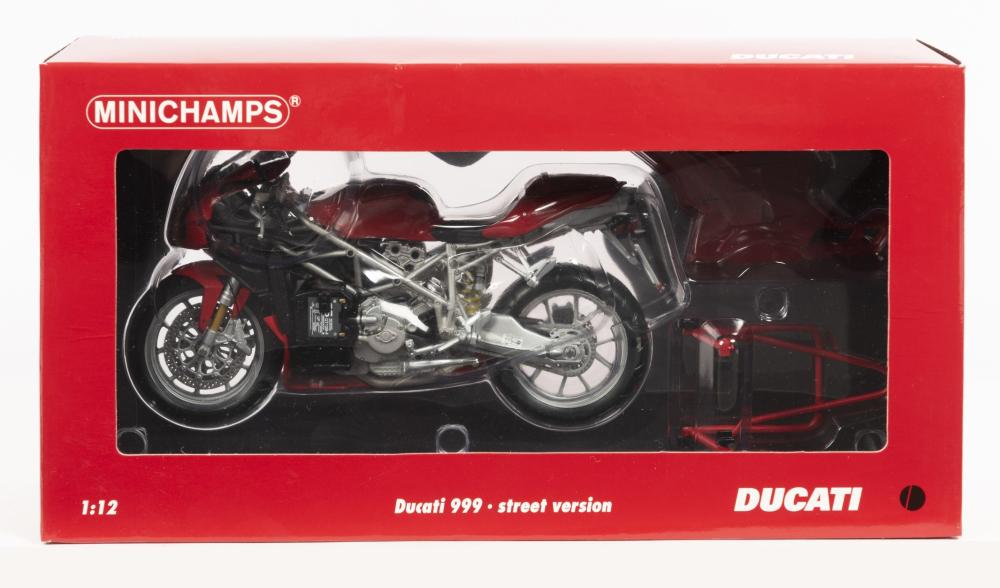 DUCATI: A NOS 1:12 scale Minichamps Ducati Testastretta 999 Red