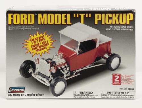 LINDBERG: A NOS 1:24 scale Lindberg Ford Model T Pickup Sealed Model Kit