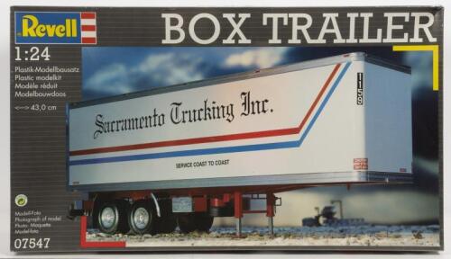 REVELL: A NOS 1:24 scale Revell Box Trailer "Sacramento Trucking Inc." Sealed Model Kit