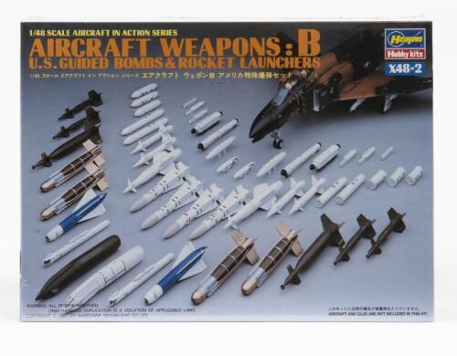 HASEGAWA: A NOS 1:48 scale Hasegawa US Aircraft Weapons Sealed Model Kit