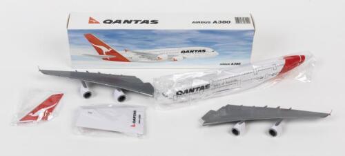 QANTAS: A NOS Snap-Fit Airbus A380 Qantas "Nancy-Bird Walton" L28cm