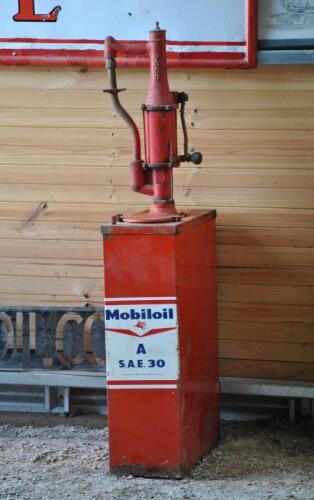 MOBIL OIL: An early Australian Mobile Oil highboy, in original livery with 'A S.A.E 30" printed to front and Voco hand pump, approx 150cm high