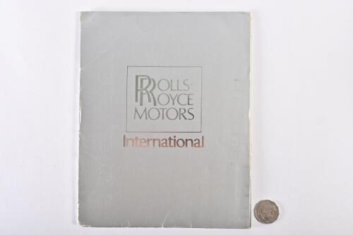 1982 ROLLS-ROYCE/BENTLEY: Press Kit Mulsanne, Camargue, Corniche, Silver Spur & Silver Spirit.