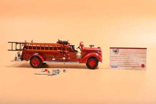 FORD: A Road Signature Series hand assembled 1:24 scale 1938 Ford Fire Engine. 'GEORGETOWN' livery. CoA