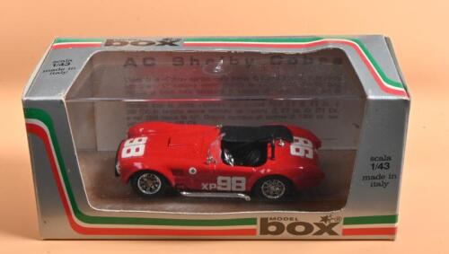 COBRA: A 1:43 MODEL box AC SHELBY COBRA - "RIVERSAIDE 62" - model (8422)