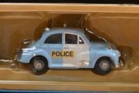 MORRIS: A collection of boxed and unboxed Lledo Vanguards Morris Minor Police car and van models. Limited Edition MORRIS MINOR PANDA CAR numbered '0960'/2800 & 'METROPOLITAN POLICE DOG SECTION MORRIS MINOR VAN' in dark blue numbered '0478'/4000 - 2