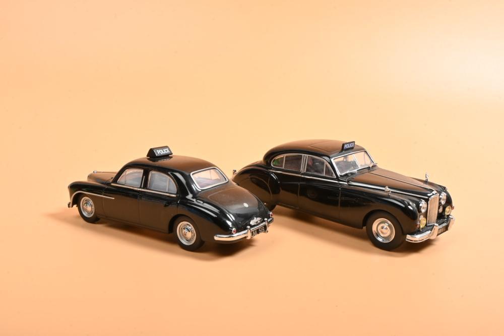 ENGLISH POLICE CARS: Three 1:43 scale English Police Cars. Lledo ...