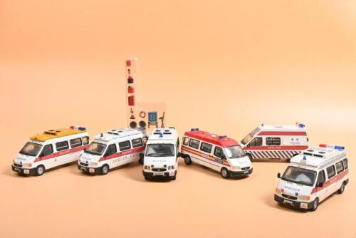 FORD TRANSIT: A fleet of Ford Transit 1:43 scale models. HONG KONG POLICE liveries