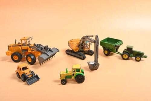AGRICULTURAL: Six diecast agricultural and machinery models. VOLVO EC210 excavator & VOLVO L150C articulated wheel loader