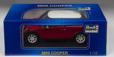 MINI COOPER: A Revell metal 1:12 scale MINI COOPER in right hand drive configuration (08453)