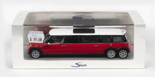MINI XXL: A spark 1:43 scale 2004 Mini XXL (S0700)