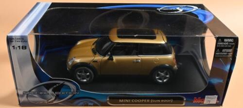 COOPER: A Special Edition Maisto 1:18 scale MINI COOPER (SUN ROOF)