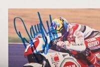 DARYL BEATTIE: A postcard featuring Daryl Beattie on Lucky Strike- Suzuki #4. Autographed by Daryl Beattie - 2