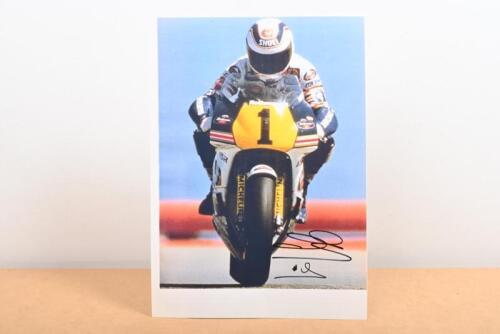 WAYNE GARDNER: A colour picture of Wayne Gardner on Rothman's Honda #1. Autographed by Wayne Gardner