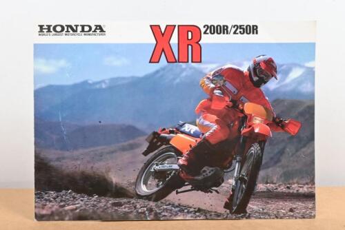 HONDA: A original Honda XR 200R/250R fold out colour sales brochure