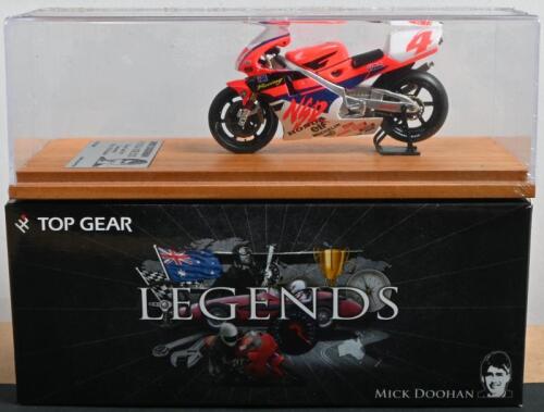 HONDA: A NOS 1:24 scale Top Gear Honda NSR 500 Mick Doohan 1994 -1998 World Champion die-cast model