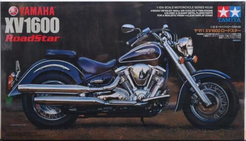 YAMAHA: A NOS 1:12 scale Tamiya Models Yamaha XV 1600 Roadstar Sealed Model Kit