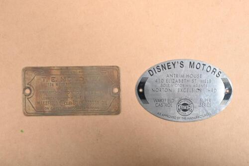 CASTROL WAKEFIELD: Two dealership plaques, Disney's Motors and TE Moloney, 4.5 x 7cm